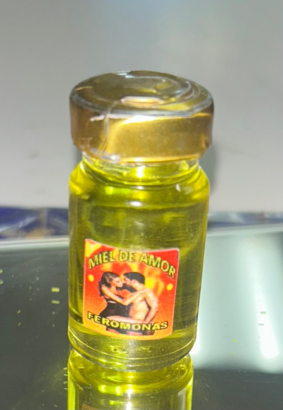 Miel de Amor with Pheromones
