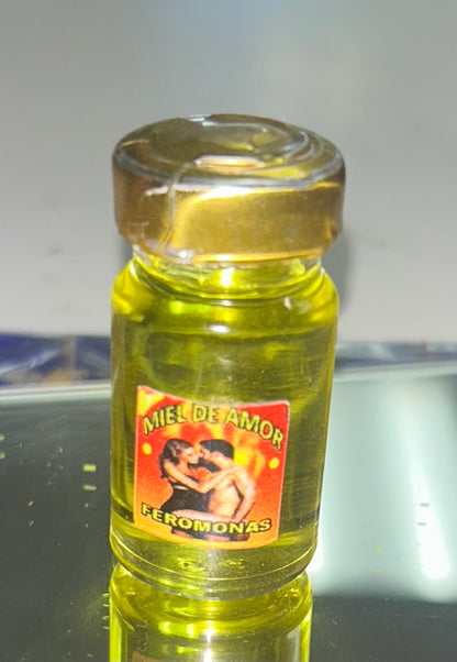 Miel de Amor with Pheromones